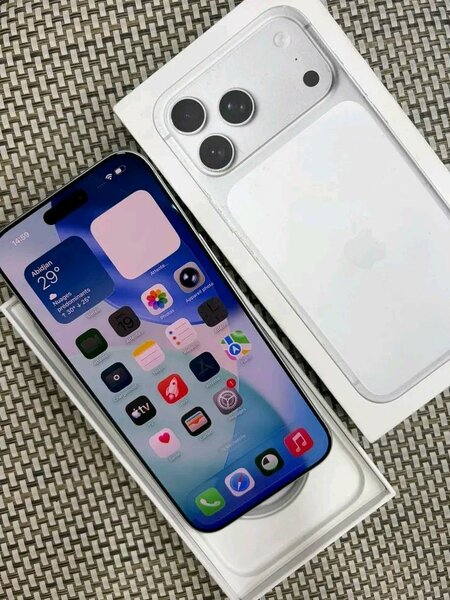 Smartphone haut de gamme 128Go