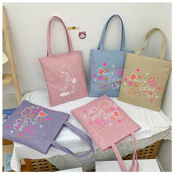 Sac cabas à motifs colorés