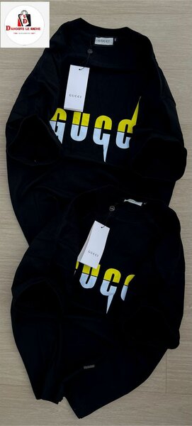 T-Shirt unisexe noir stylée