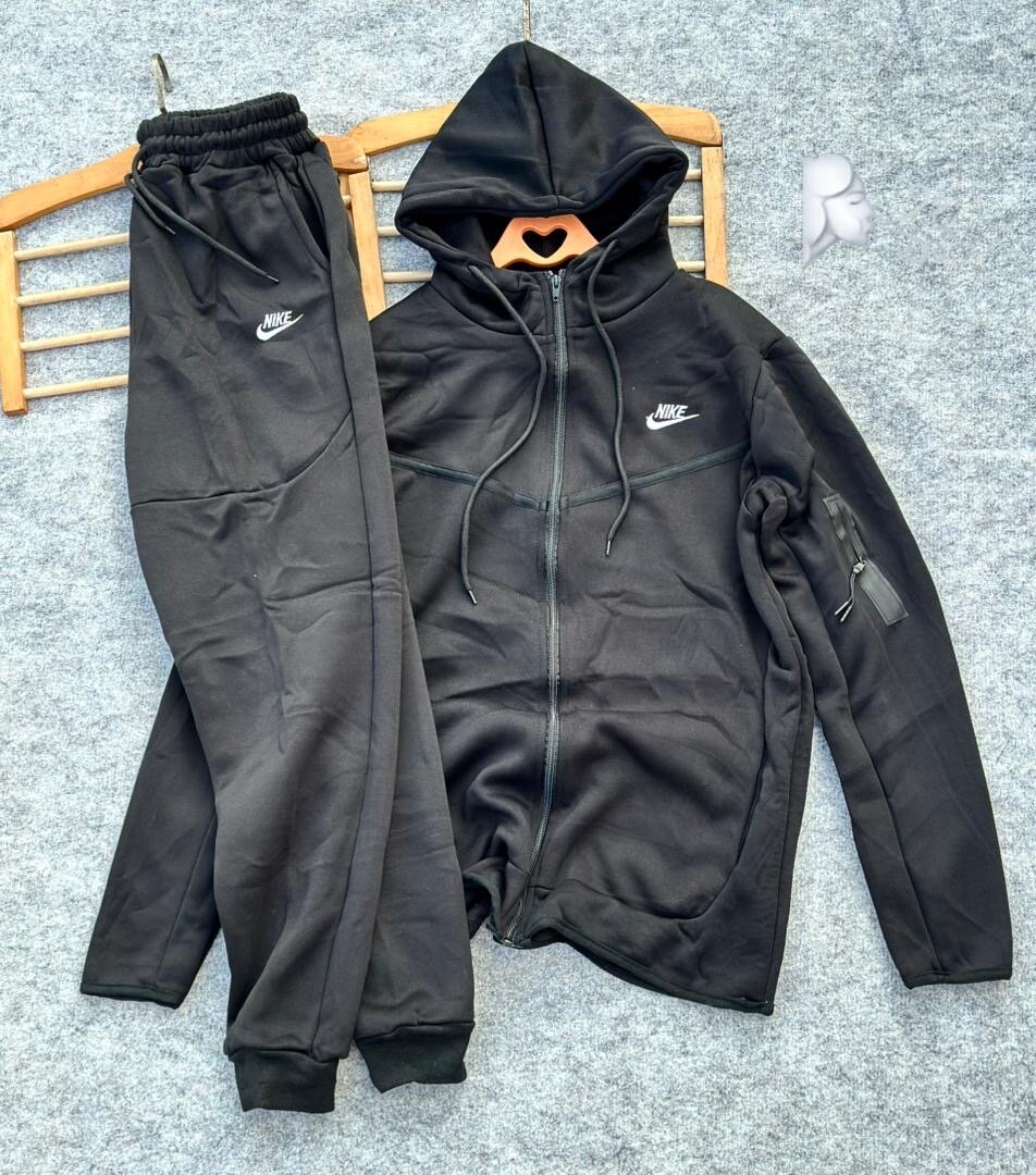 Ensemble de jogging sport