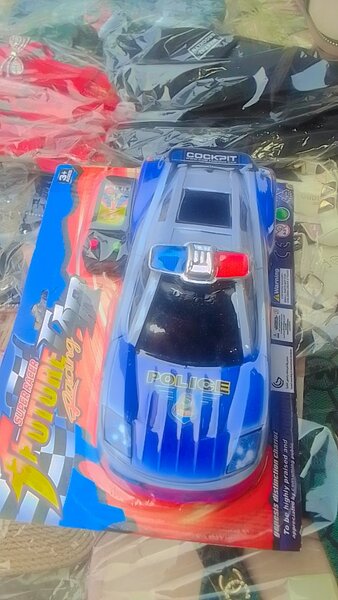 Voiture Télécommandée Police