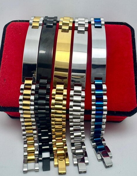 Bracelet en acier inoxydable élégant