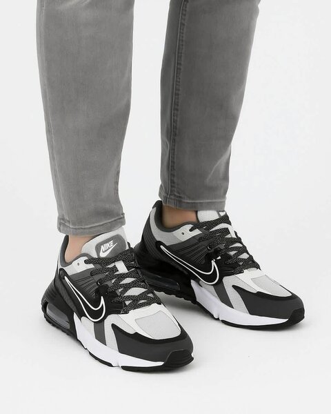 Chaussures Nike homme noir et blanc