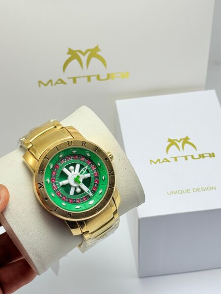 Montre luxe MATTURI verte et or