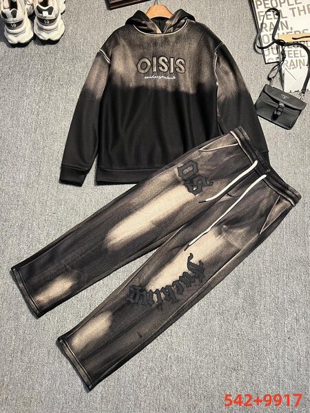 Survêtement unisexe tendance