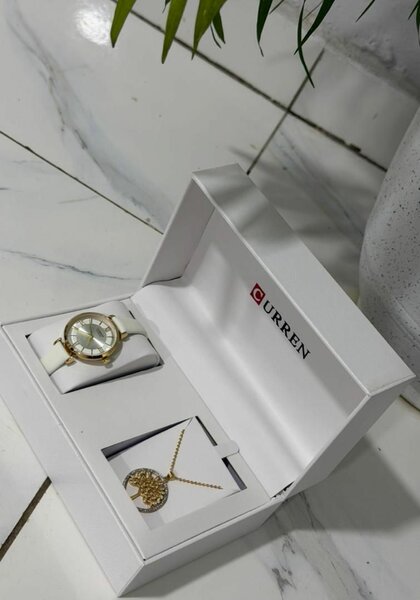 Set Montre et Collier Femme