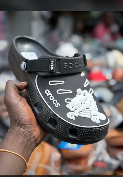 Sabot Crocs Noir Design