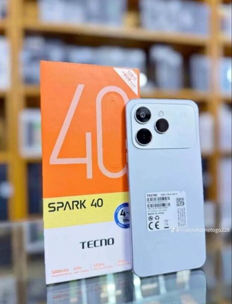 TECNO Spark 40 Smartphone
