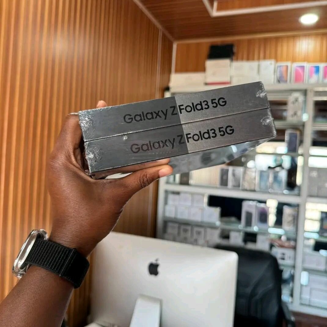 Samsung Galaxy Z Fold3 5G