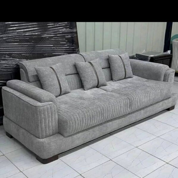 Canapé gris moderne en tissu