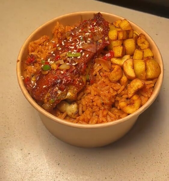 Jollof & ailerons de dinde