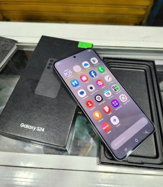 Galaxy S24 Smartphone