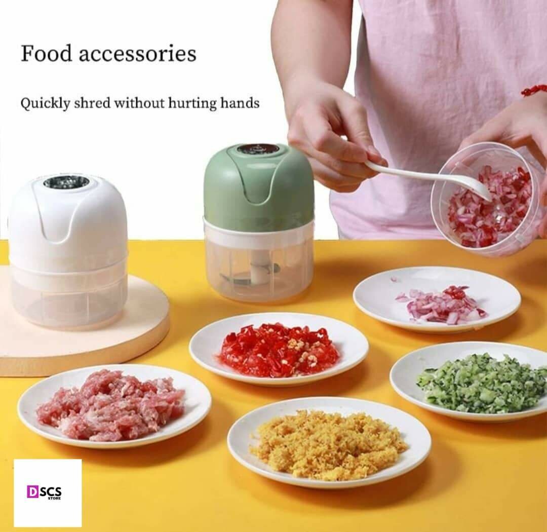 Mini hachoir électrique