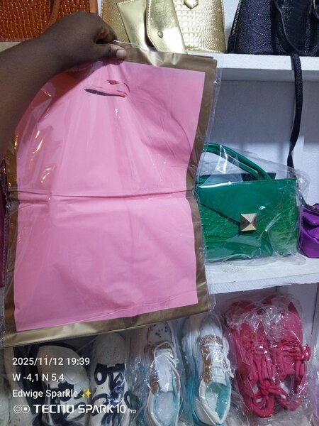 Sac cadeau rose luxe