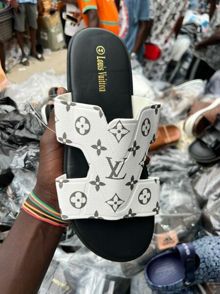 Sandales de luxe décontractées