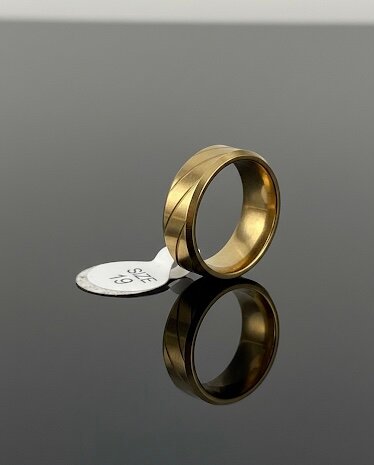 Bague en or élégante