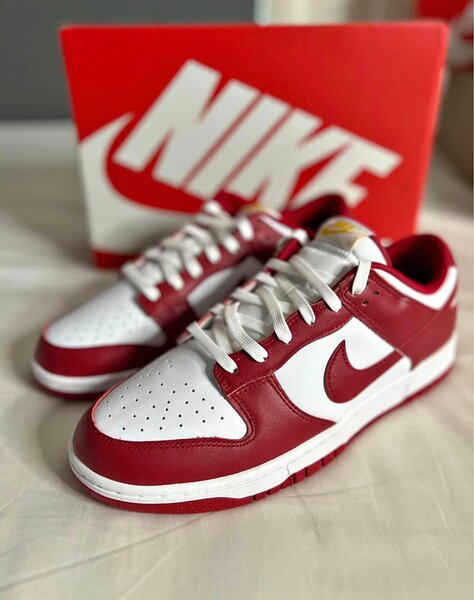 Nike Dunk Low Rouge et Blanc