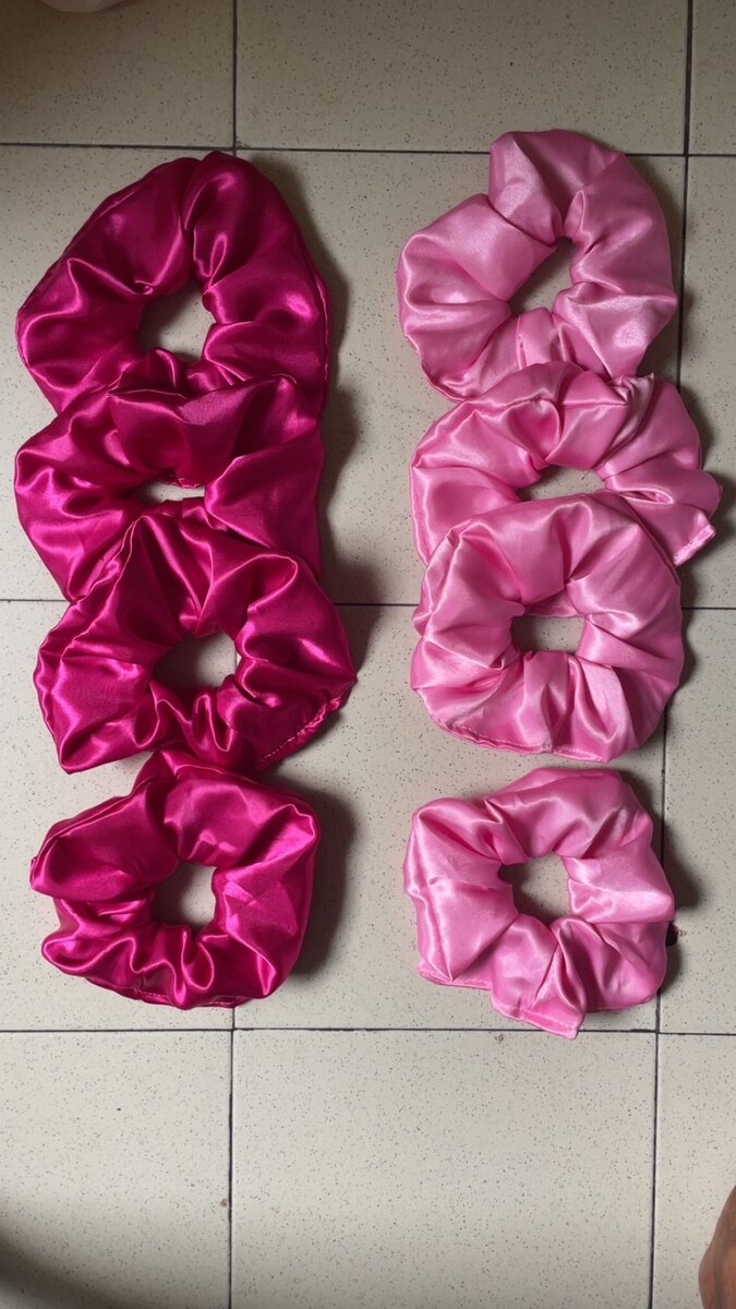 Chouchous en satin colorés