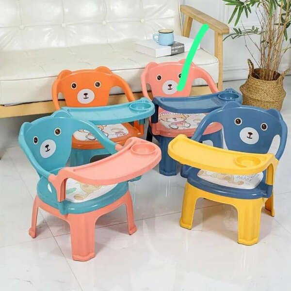Chaises pour enfants mignonnes