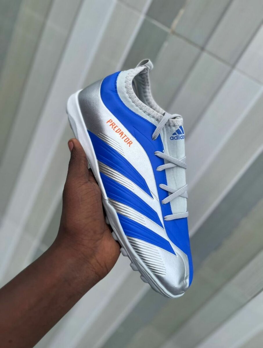 Chaussures de Football Predator