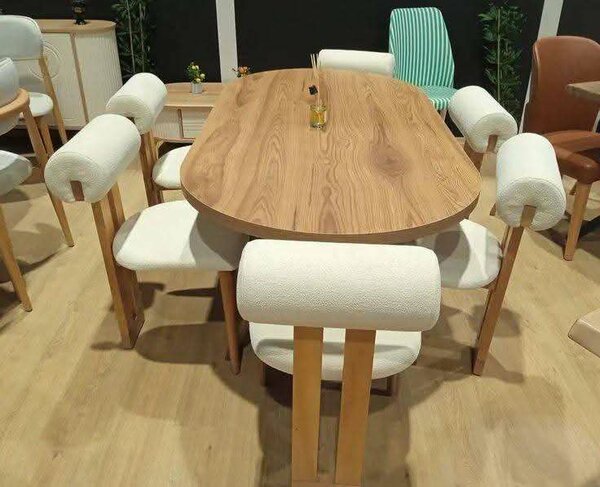 Table à manger en bois moderne