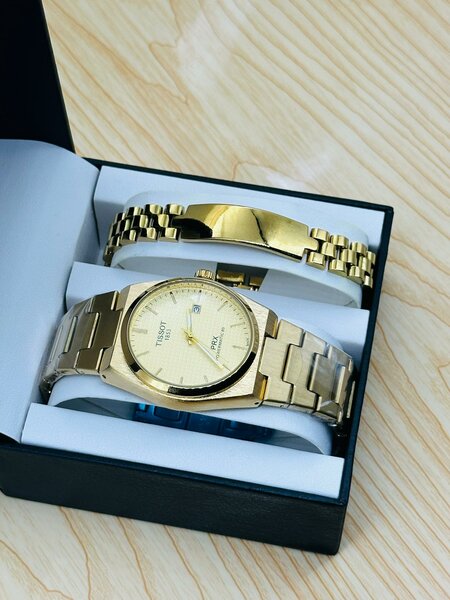 Montre Dorée Élégante Homme