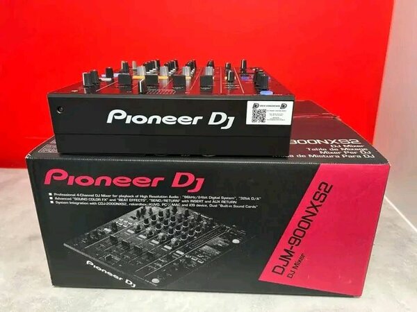 Pioneer DJ DMX 500
