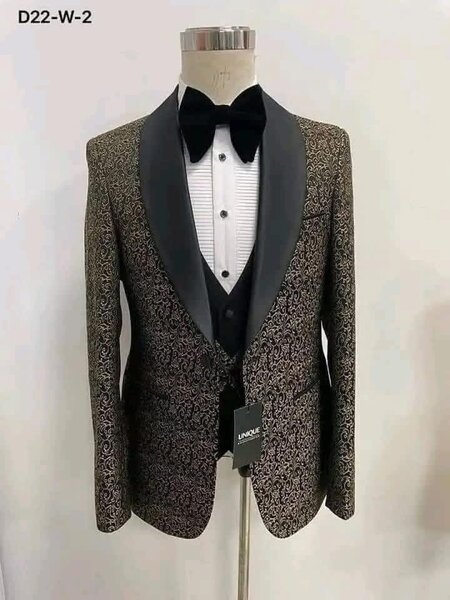 Costume de Mariage Élégant