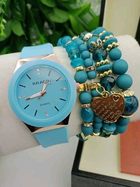 Montre Rrado avec Bracelet en Perles Bleues