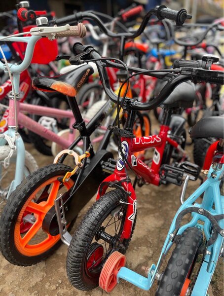 Vélos pour enfants colorés