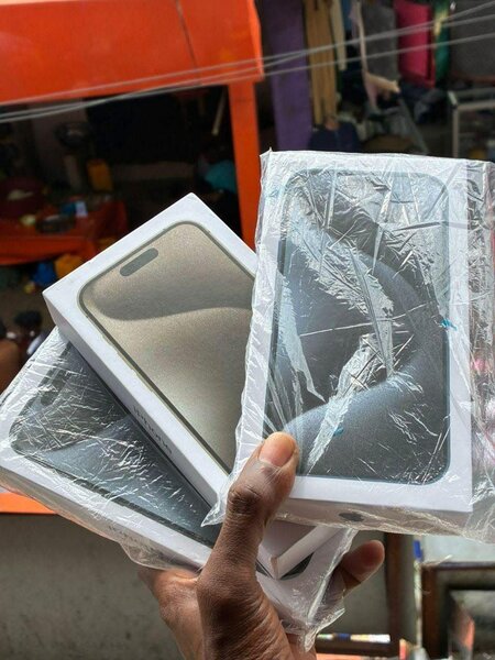 iPhone 15 Pro Max Neuf