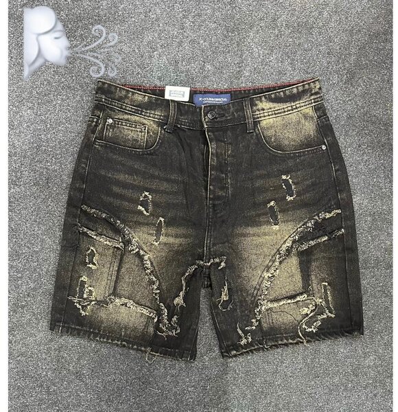 Shorts en jean déchiré homme