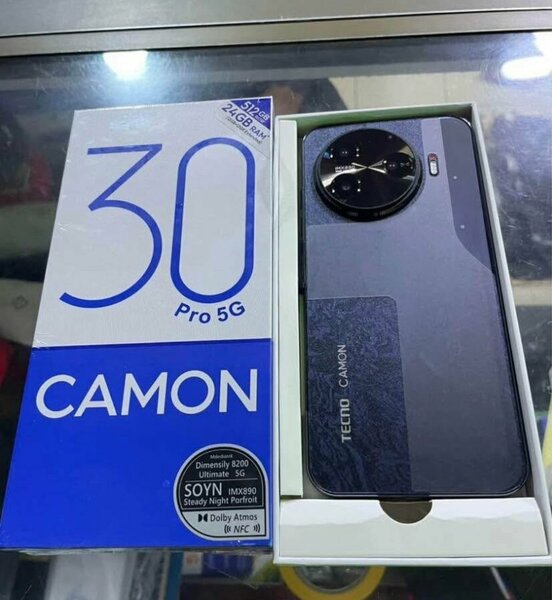 Tecno camon 30
