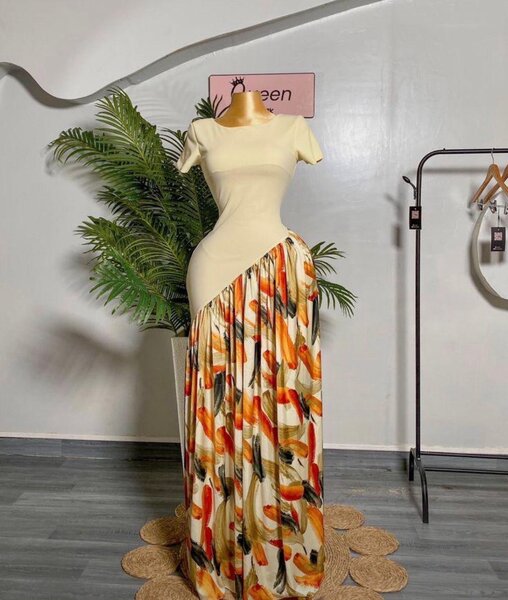 Robe Maxi Évasée Chic