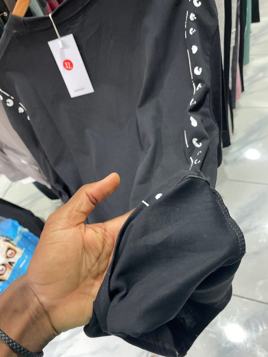 T-shirt noir NEWFORCE pour homme