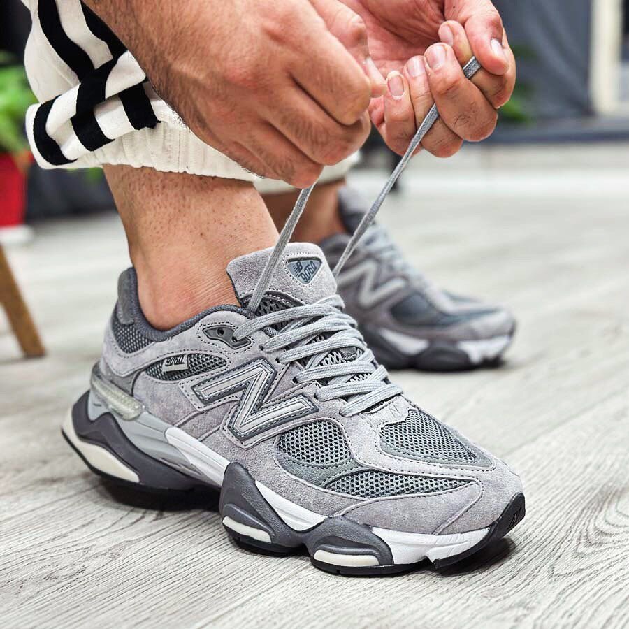 Baskets New Balance Gris