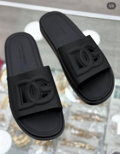 Tongs de mode hommes élégants