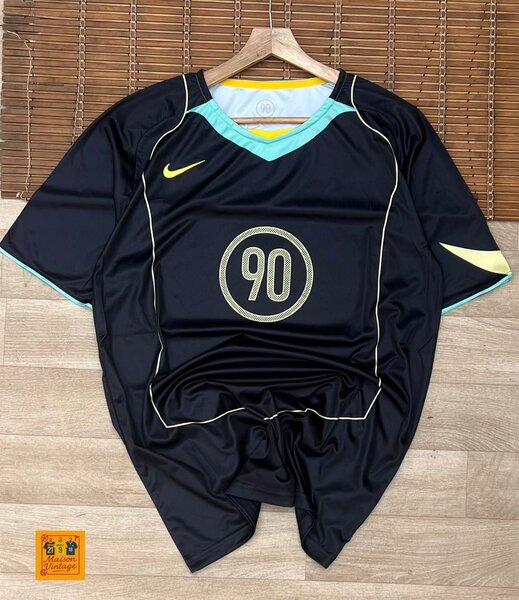 Maillot de football totale 90