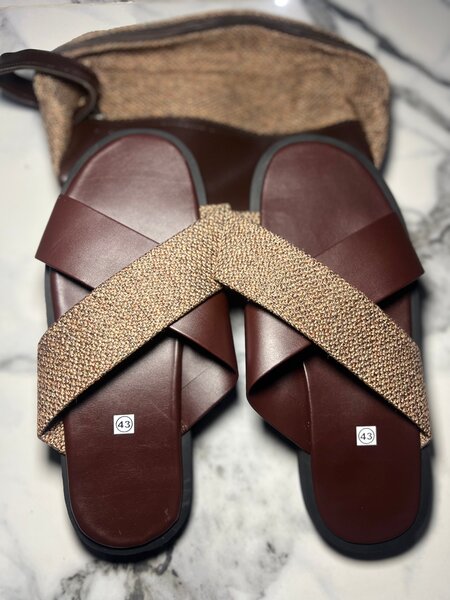 Sandales en cuir pour homme