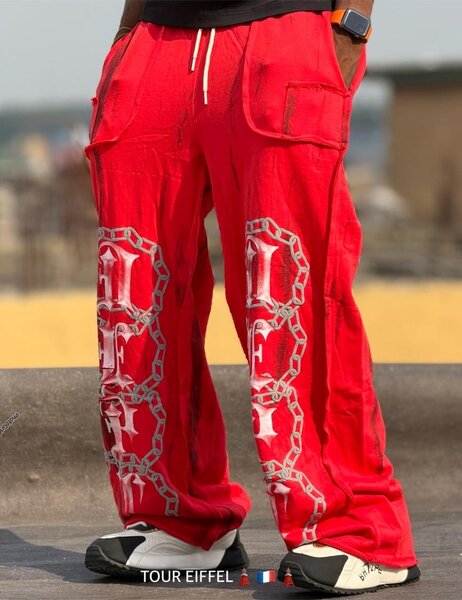Pantalon rouge imprimé