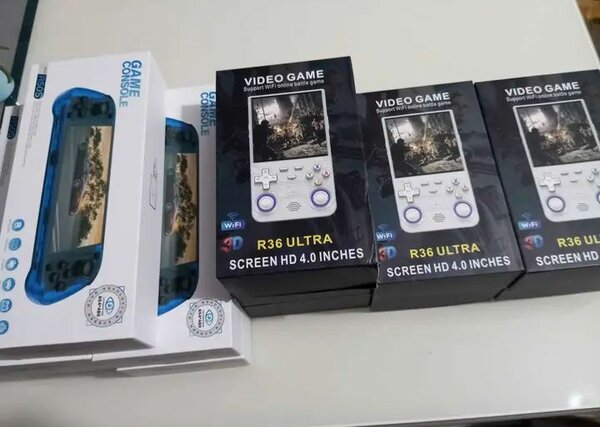 Console Portable R36 Ultra
