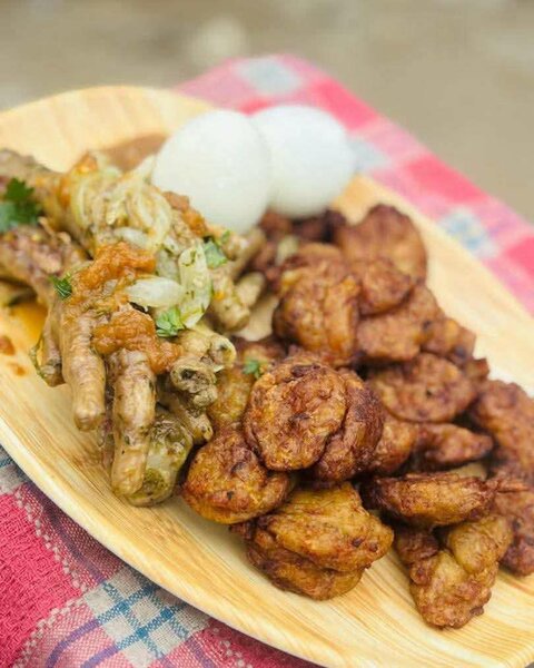 Claclo + patte de poulet + oeu