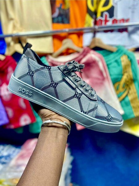 Sneakers tendance gris Boss