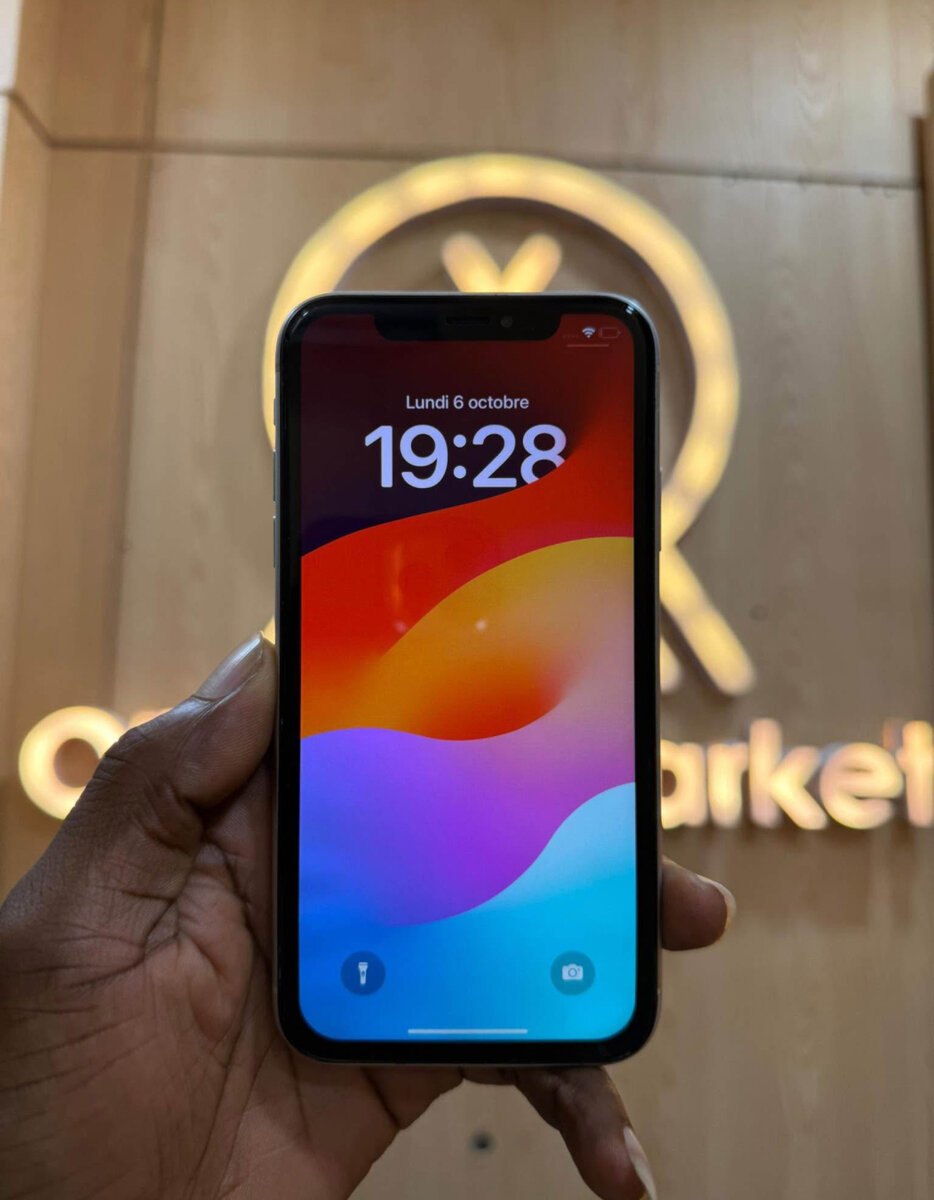 iPhone XR 64GB Blanc