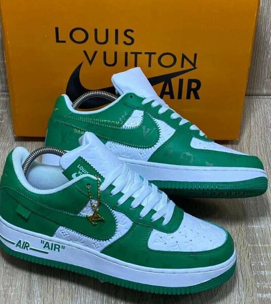 Chaussures Nike Air Force 1 Louis Vuitton vertes
