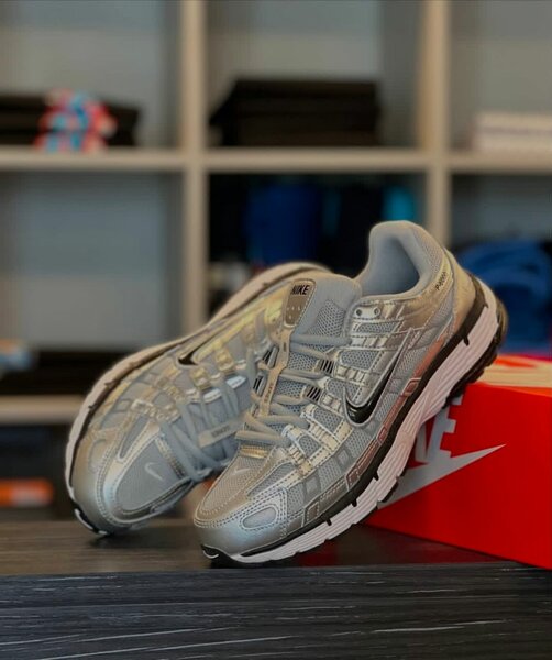 Baskets Nike p-6000