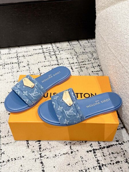 Mules Louis Vuitton bleues pour femme