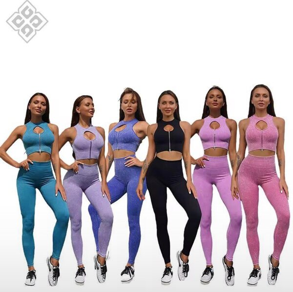 Ensemble de sport femme élégant