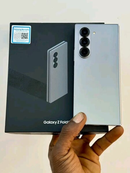 Samsung Galaxy Z Fold5