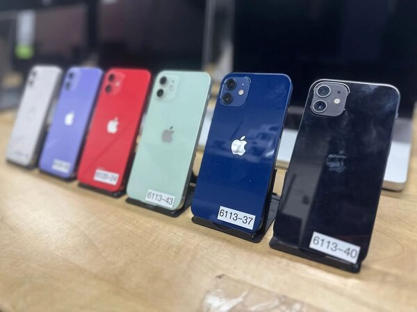 iPhone 12 - Multicolore
